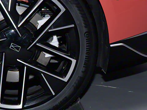 2025�� Ultra�����