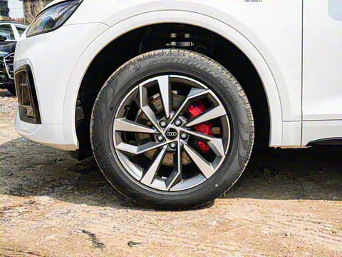 2025�� 45�����ذ� 40 TFSI ����������