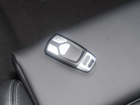 2025�� 45�����ذ� 45 TFSI ��ѡ������