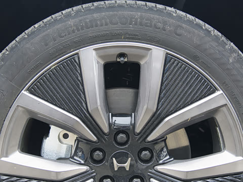 2025�� ����������Max