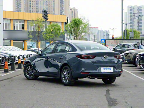 2025�� 2.0L �Զ������