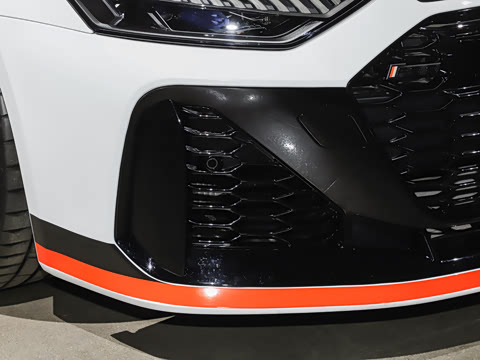 2025�� RS 6 Avant GT