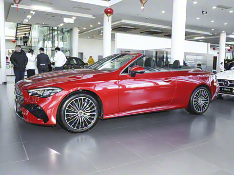 2025�� CLE 260 ������ܳ�