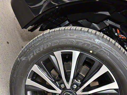 2025�� 700h ��;��