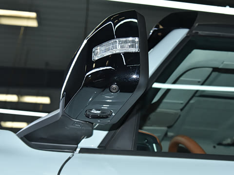 2025�� 2.3T ����SV7 ��Ұ��