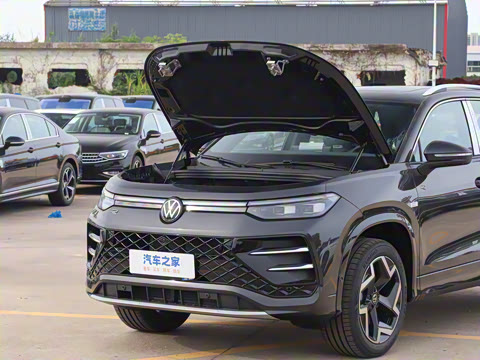 2025�� ̽��L 380TSI ��������