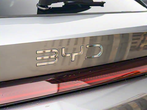 2025�� EV �Ǽݰ� 520km �����