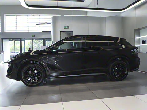 2025�� 702 �������� Max