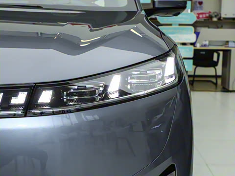 2024�� 210Max���̰� 6��