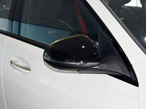 2024�� �Ŀ� AMG C 43 4MATIC