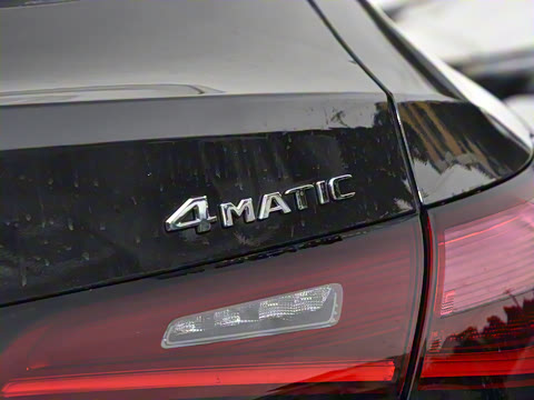 2025�� GLC 300 4MATIC ����SUV