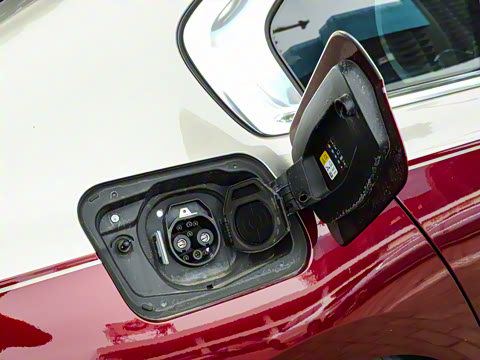 2023�� eDrive50L ����������װ