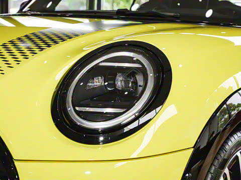 2025�� JOHN COOPER WORKS CABRIO