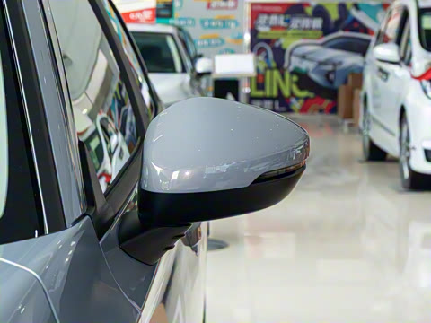 2025�� 240TURBO CVT ��ȤPlus