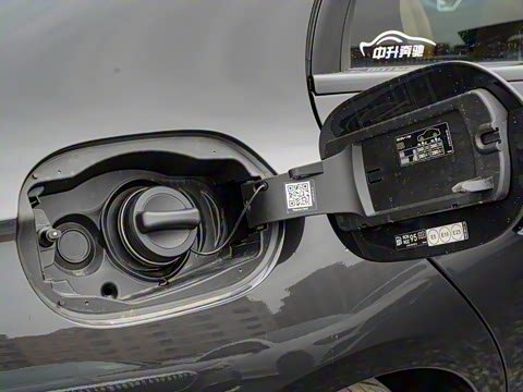 2025�� E 260 �˶���