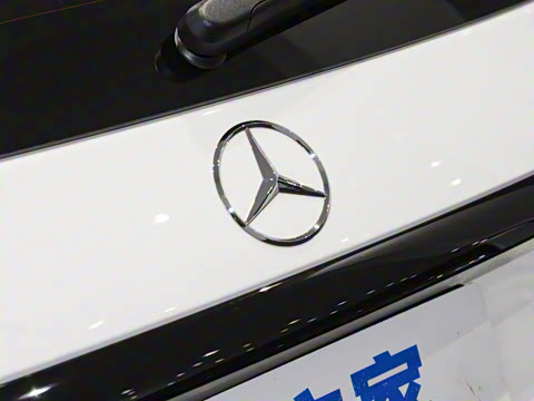 2025�� �Ŀ� GLC 260 L 4MATIC ������