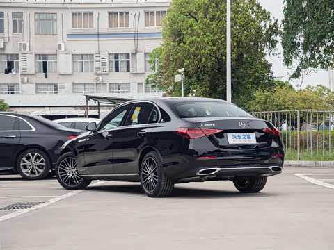 2025�� �Ŀ� C 260 L