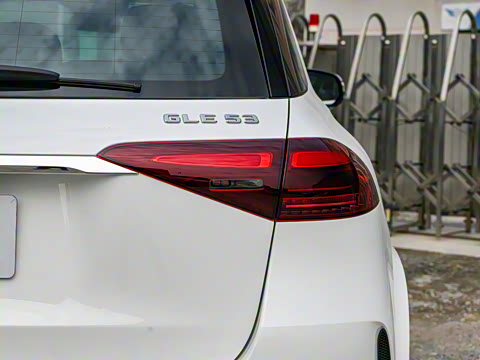 2025�� AMG GLE 53 4MATIC+