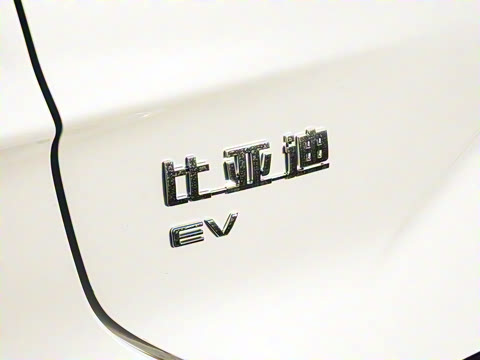 2025�� EV �Ǽݰ� 605km �콢��