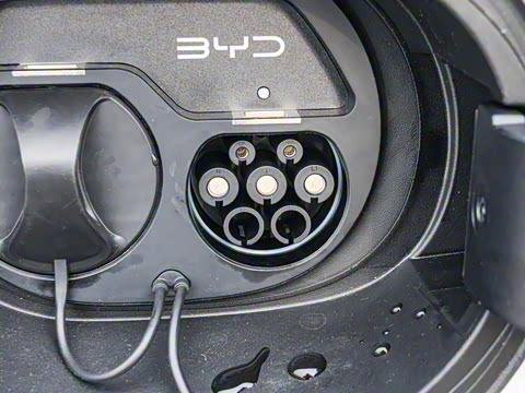 2025�� �Ǽݰ� DM-i 1.5L 125km ������