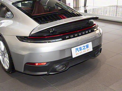 2025�� Carrera 3.0T