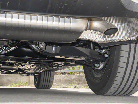 2025�� �Ŀ� GLC 260 L 4MATIC ������