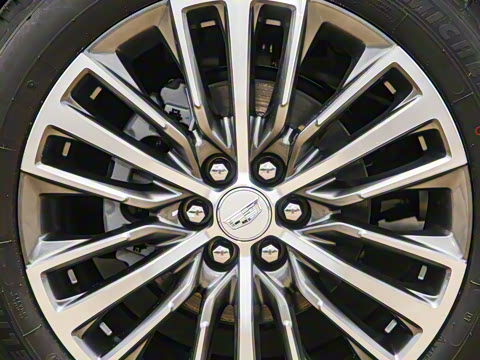 2025�� 2.0T �󶼻���