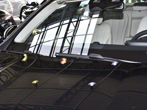 2025�� E 300 �������˶���