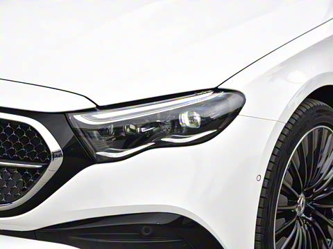 2025�� E 300 �������˶���