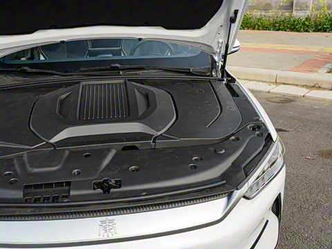 2025�� EV 510KM ���а�