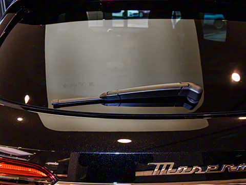 2023�� 3.0T Trofeo