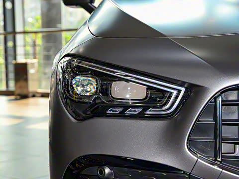 2025�� AMG CLA 35 4MATIC