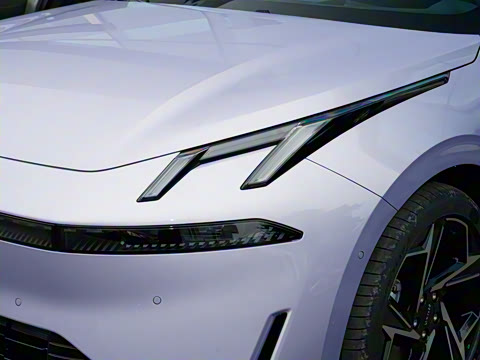 2024�� EM-P 126�������Ǽ�Ultra