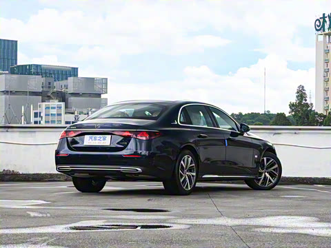 2025�� �Ŀ� E 300 L ʱ����