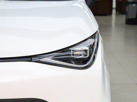 2025�� Mate 300km̤�˰�