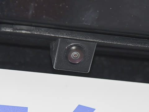 2025�� 2.0T ��; 7��