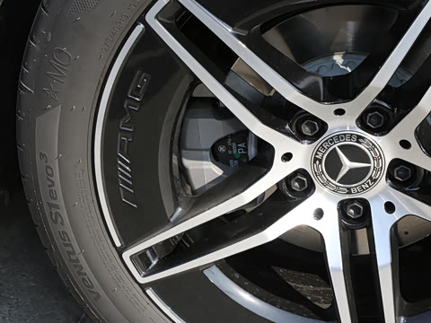 2025�� E 260 �˶���