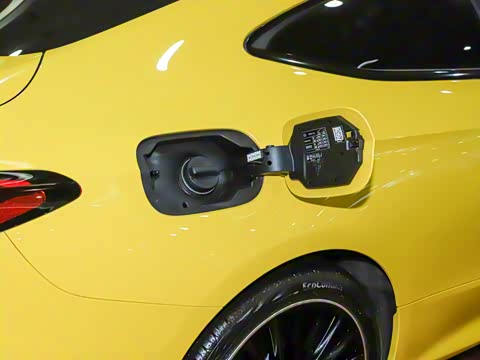 2025�� CLE 260 ���ܳ�