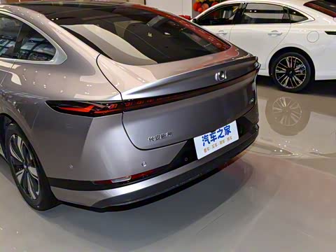 2025�� ��������� 525������