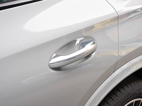 2025�� GLC 300 4MATIC ����SUV