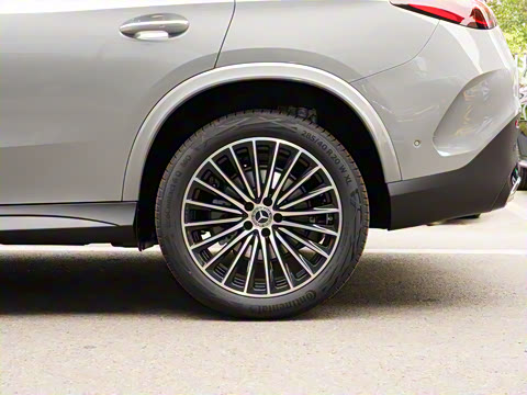 2025�� GLC 300 4MATIC ����SUV