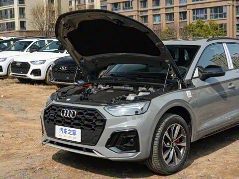 2025�� 45�����ذ� 40 TFSI ����������