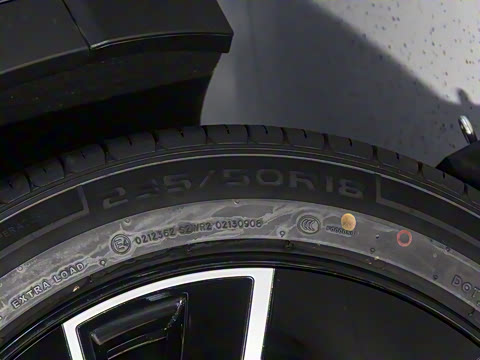 2025�� 560PRO 185kW