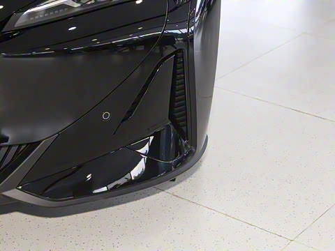 2025�� 560PRO 185kW