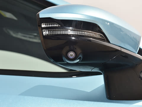 2025�� 215Max ��ΪǬ���Ǽ�ADS SE���̰�