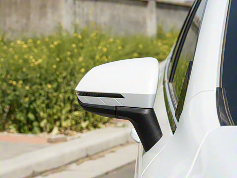 2025�� EV 510KM ��׼��