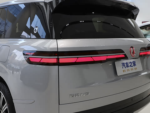 2025�� ������