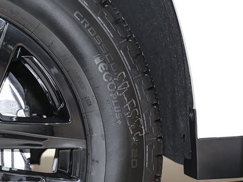 2025�� 2.7T �����