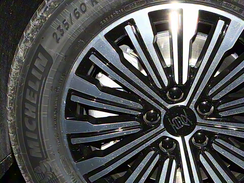 2025�� DM-i 1.5T 180km ��Խ��