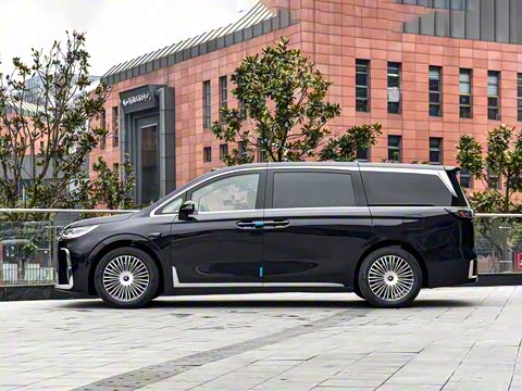 2025�� PHEV �������Ǭ����